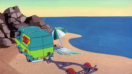 The Scooby Dow Show | Season 1 | Episode 12 | There's a Demon Shark in the Foggy Dark | 1/5 |