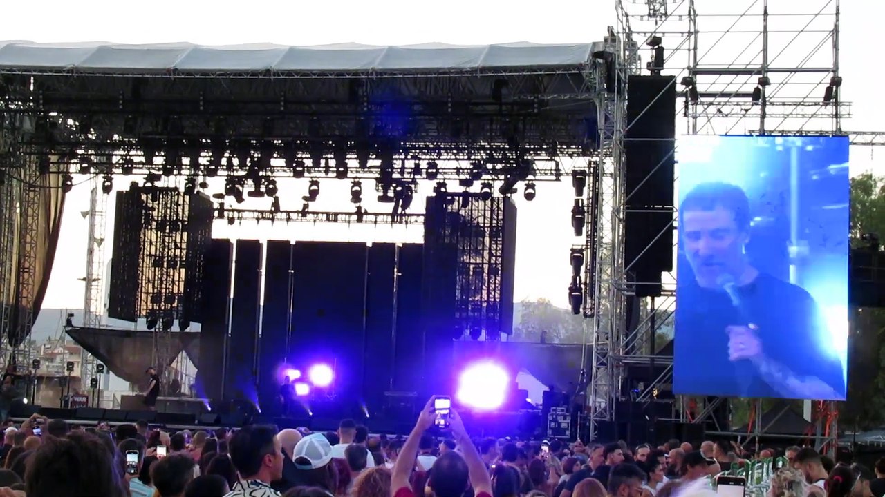 Lenny Kravitz concerts in Athens 2/8/2024 video Dailymotion