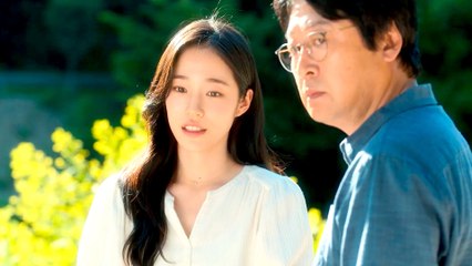 Exclusive Preview: Netflix's Thrilling New Mystery 'The Frog' 🐸