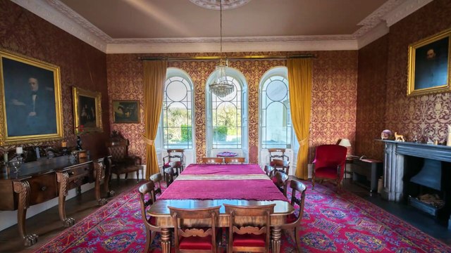 Remarkable property for sale has sea views and 26 acres of land