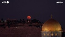 Superluna, lo spettacolo nelle citta' del mondo