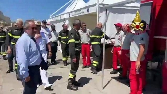 Il comandante nazionale dei vigili del fuoco vola a Palermo per ringraziare gli uomini che hanno recuperato i corpi dei dispersi