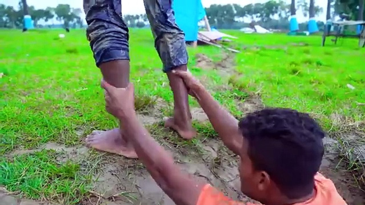 Must_Watch_Very_Special_Funny_Video_2022_Totally_Amazing_Comedy_Episode_Episode_171_By_Busy_Fun_Ltd(360p)