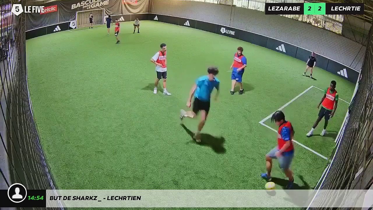 But de Sharkz _ - lechrtien
