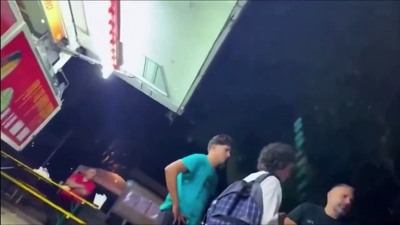 Frosinone, capogruppo FdI aggredisce ragazzo in piazza a Sora: «Avete rotto i ...» e lo prende a schiaffi