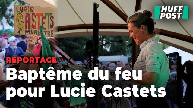 Pour son premier meeting, Lucie Castets séduit des militants de gauche qui tentent d'y croire encore