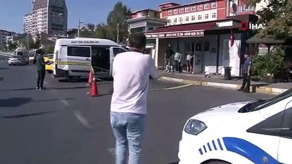 'Taksi yok' cevabını alınca deliye döndü! Durağa silahlı saldırı düzenledi