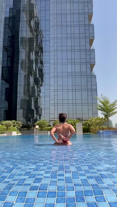 #body_#girl_#dubai(1080p)