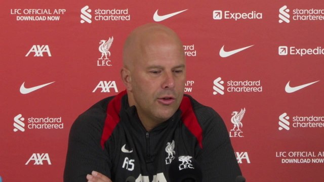 Slot on transfers, Brentford challenge and Anfield bow (Full Presser)