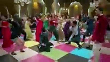 _Abhi_Toh_Party_Shuru_Hui_Hai__FULL_VIDEO_Song___Khoobsurat___Badshah___Aastha(144p)