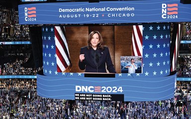 Download Video: Elezioni USA 2024, lo slogan di Kamala Harris: «L'America non tornerà indietro»