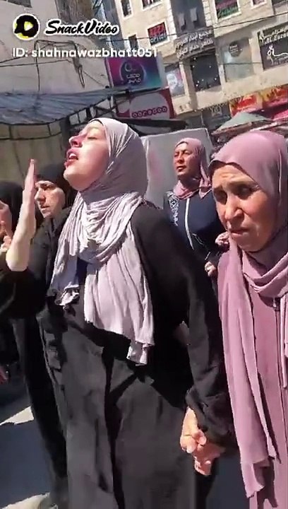 They are the best women on earth |