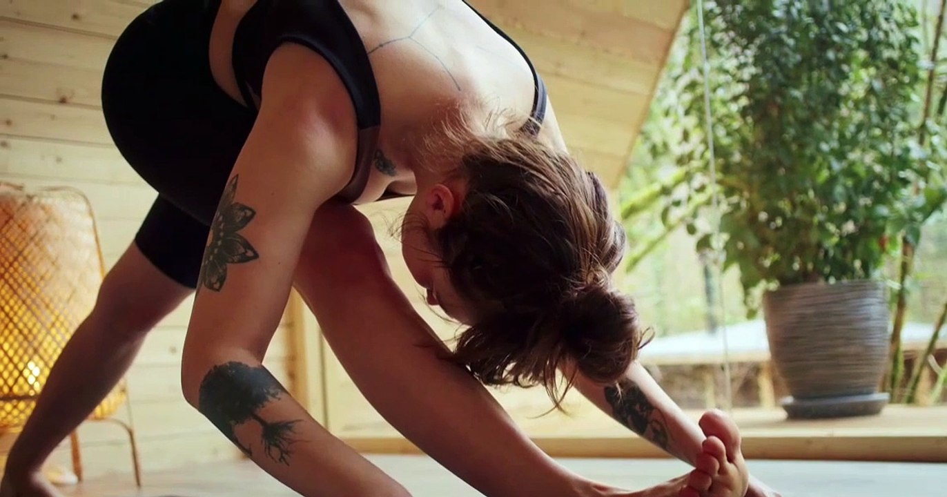 Hatha Yoga: Focuses on physical postures and breath control. Vinyasa Yoga: Involves a flowing sequence of poses synchronized with the