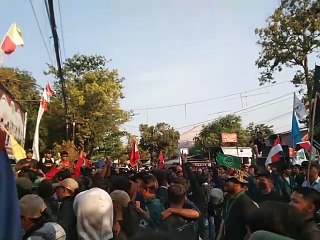 Aksi Cipayung Plus Plus di DPRD Kabupaten Indramayu