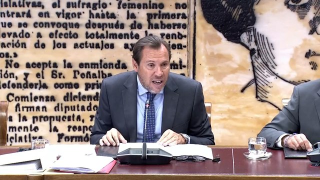 Óscar Puente dice que el tren en España vive el mejor momento de su historia : Falta escuchar que con Franco iban mejor