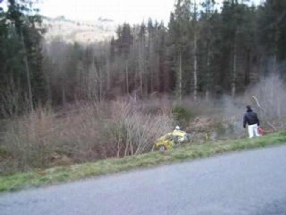 Crash nico et alex rallye porcelaine 2008