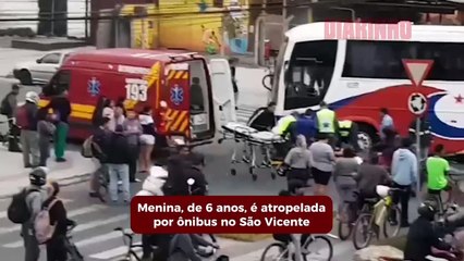 Criança que ia de bike pra escola é atropelada por ônibus na frente da mãe