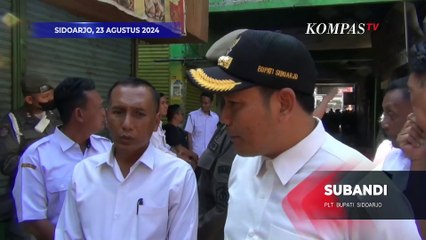 Tatapan Kosong Pedagang Pasar Krian Melihat Sisa Lapak Mereka , Ini Langkah Pemkab Sidoarjo