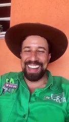 Dono do Búfalo diferentão quer levá-lo ao Cristo Redentor após sucesso em Copacabana