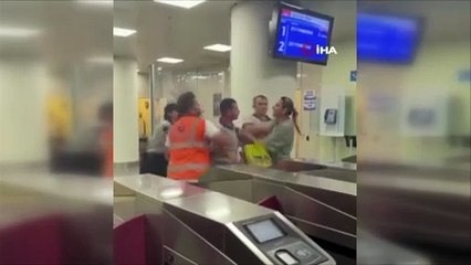 Marmaray’a başkasının kartıyla binmeye çalışan yolcuyla güvenlik görevlileri birbirine girdi