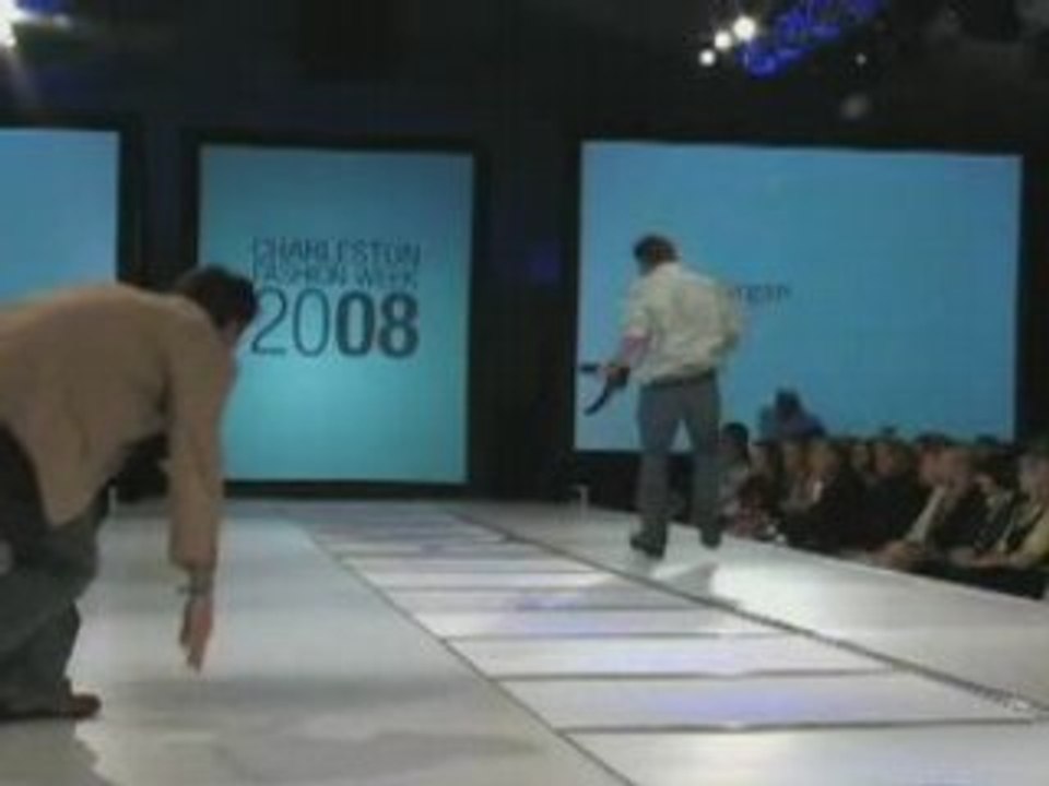 Chute-styliste-trou-podium