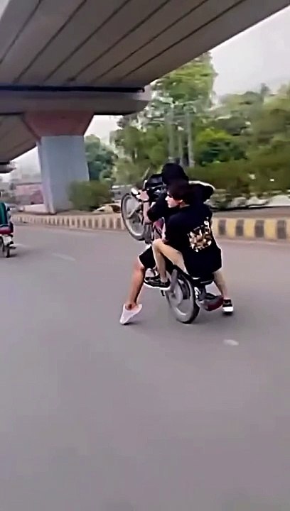 Bury Kam ka bura nateeja #viralvideo #dailymotion #lailpuriyajutt