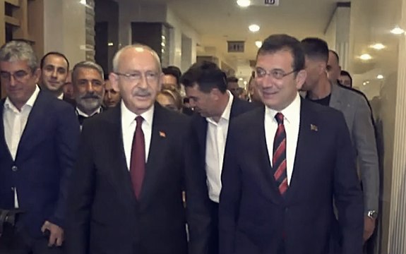 Kılıçdaroğlu ve İmamoğlu, İstanbul’da nikah törenine katıldı
