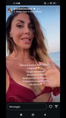 la signora che vuole le foto  a lei pero'