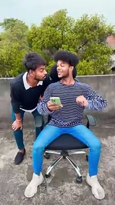 भी लड़की को propose करूंगा#funny #realfools #surajroxfunnyvibeo #vikramcomedyvideo #girl...