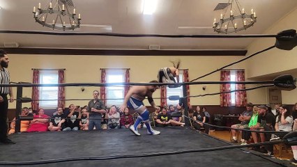 Chris Benne vs Dustin Waller