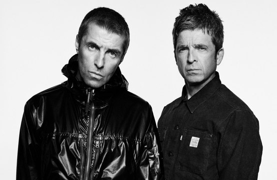 'As estrelas se alinharam': Oasis anuncia retorno 15 anos após briga entre irmãos Gallagher