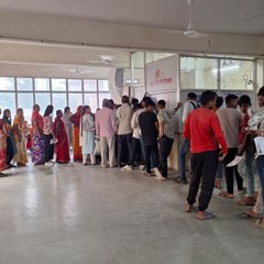 VIDEO: राजकीय सामान्य चिकित्सालय में मौसमी बीमारियों के कारण भीड़
