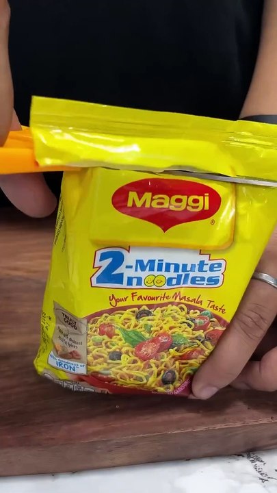 Spicy Garlic Maggi Cooking __#shorts #food #asmr #streetfood  #indianasmrworld #asmrcooking