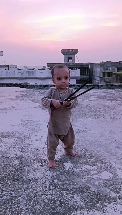 Cute baby| viral baby | baby try chimta song #viral baby short #foryou #trending #lovley #smiley #popular #branded