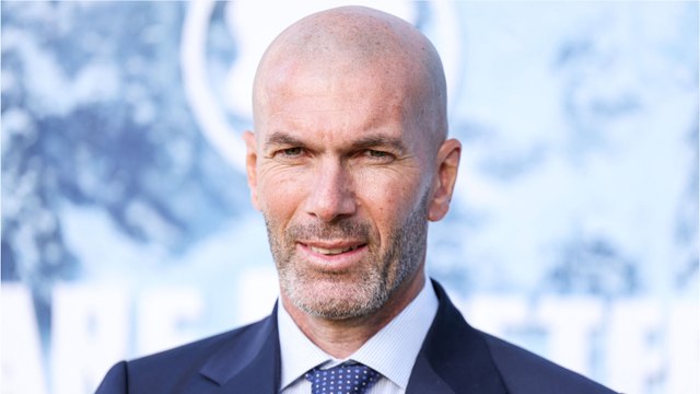 GALA VIDEO - Zinédine Zidane grand-père : à 2 ans, sa petite-fille Sia veut déjà jouer les grandes sportives