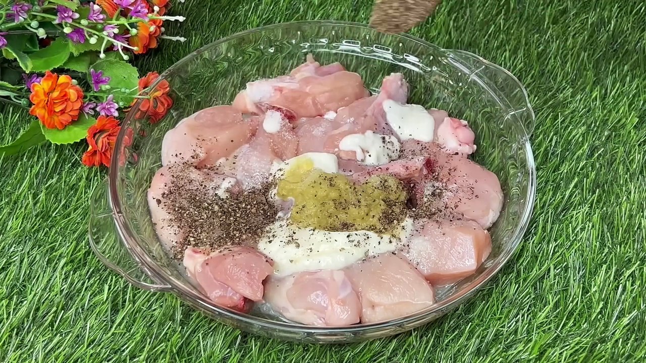 MAKHMALI KALIMIRCH MURGH