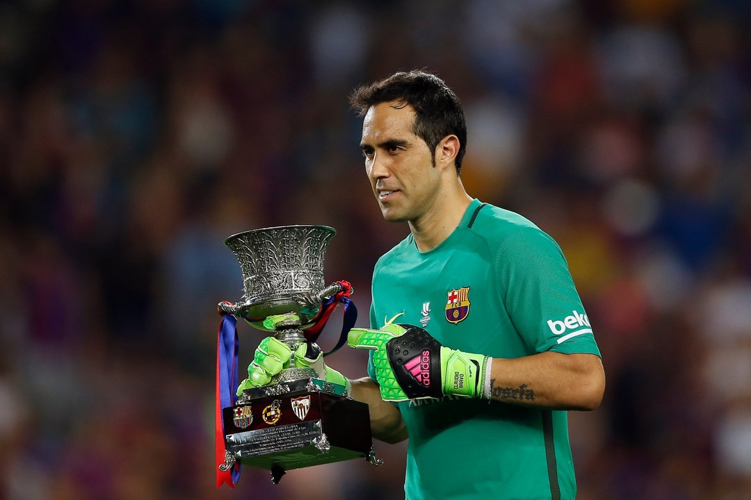 Claudio Bravo: "El Barça funciona como un equipo chiquitito"