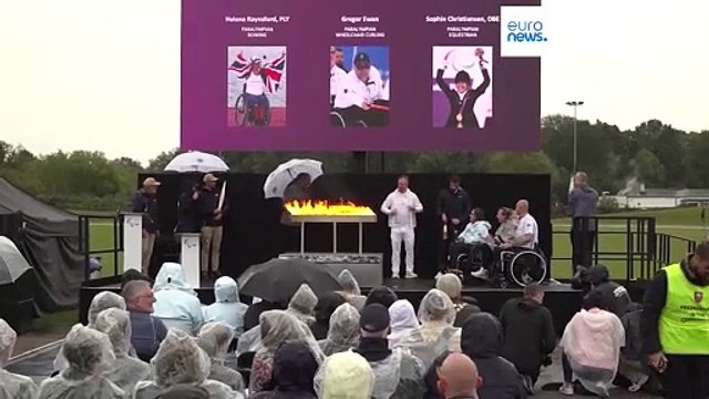 Atletas paralímpicos encienden la llama en la cuna de los Juegos Paralímpicos y no es en Grecia