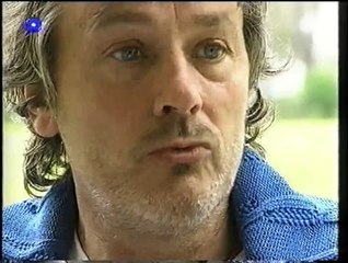 Alain Delon: The Iconic Actor's Reflection on Staying True to Yourself 🎬