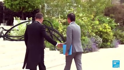 Macron se reúne con líderes de partidos para debatir sobre la conformación del Gobierno