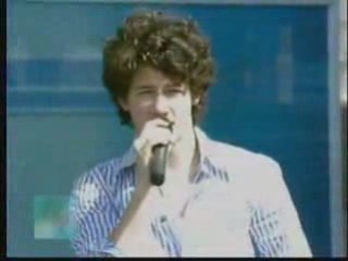 jonas brothers live look me in the eyes 2008