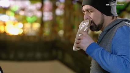 خد فرش الحشيش لاجل رجولتك وجدعنتك معاية..شوف رد فعل كريم عبد العزيز #وش_تانى