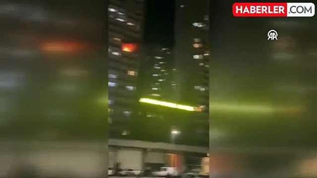 İstanbul'da 38 katlı lüks sitede yangın