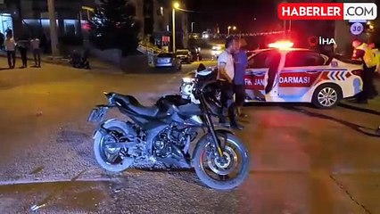 Hafif ticari araç ile motosiklet çarpıştı: 1'i ağır 2 yaralı