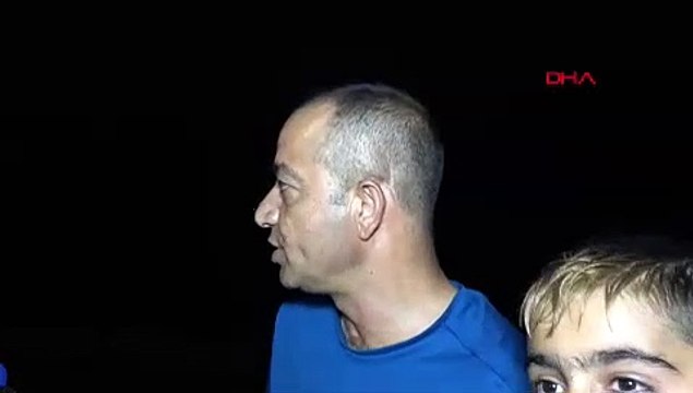 Antalya'da tekneleri alabora oldu; denize atlayıp kurtuldular