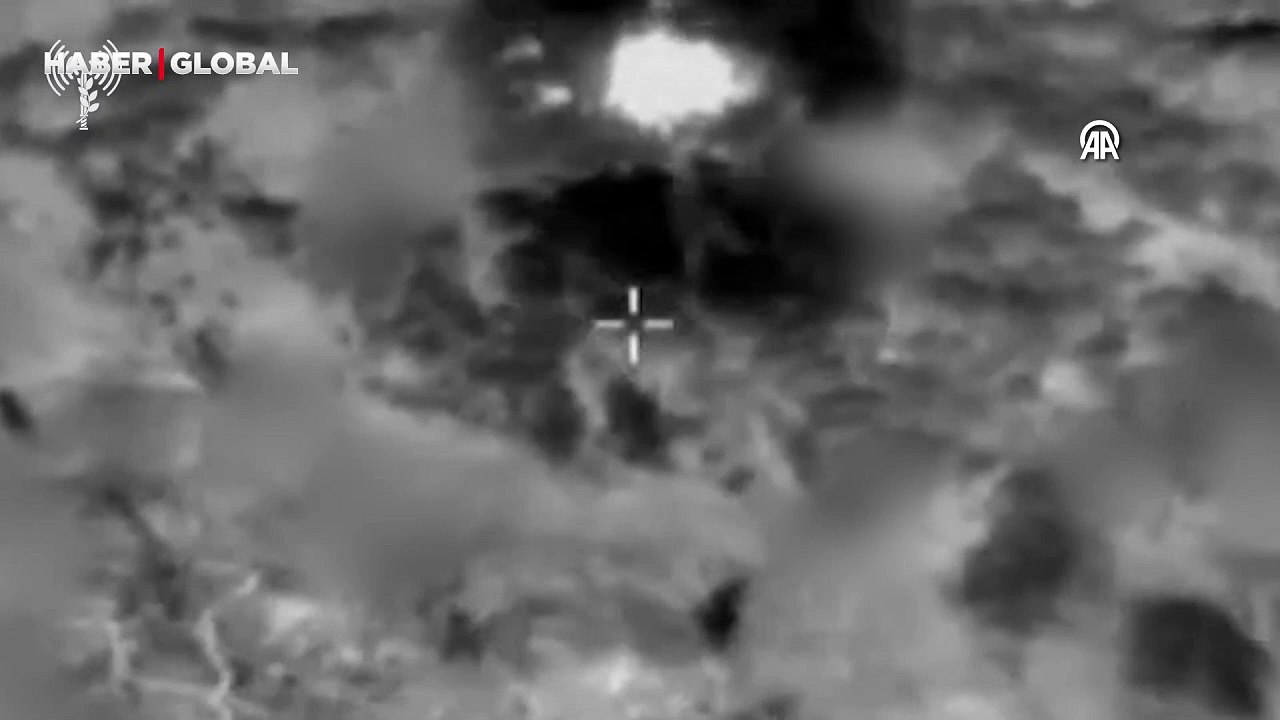 İsrail ordusu Lübnan'daki Hizbullah'a ait füze fırlatma noktalarına saldırı görüntülerini paylaştı