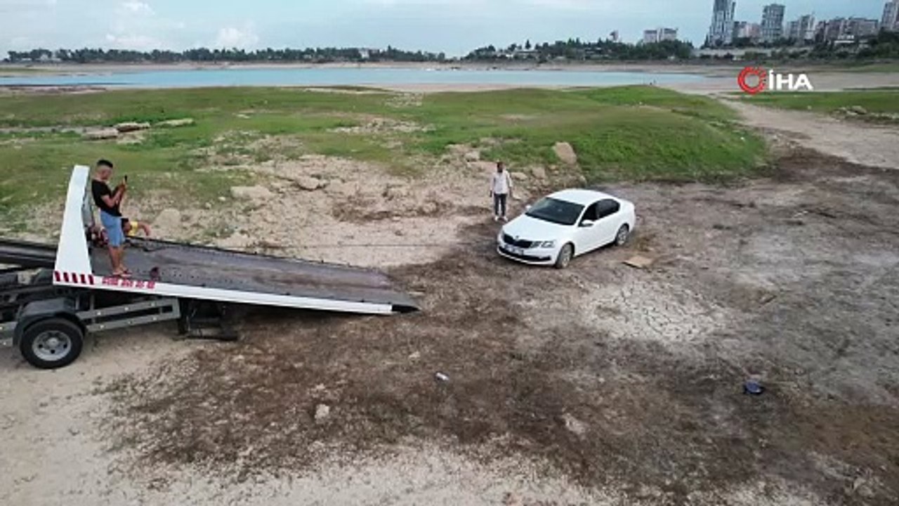 Seyhan Barajı'nda kuraklık alarmı: Sular 500 metre çekildi!