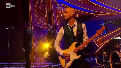 Sanremo 2023 - Modà cantano 'Lasciami'