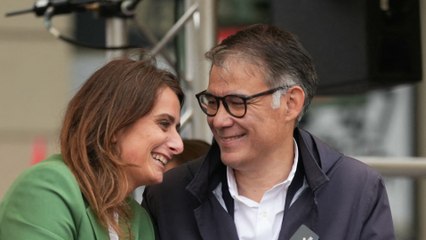 GALA VIDEO - Marine Tondelier s’éclate à l’Université d'été des Verts : sa danse endiablée avec Olivier Faure enflamme la toile ! (1)