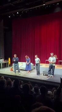 Artists stage funding protests at Fringe show